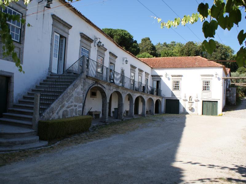 בית הארחה ויאנה דו קסטלו 	Quinta Do Paco D'Anha מראה חיצוני תמונה